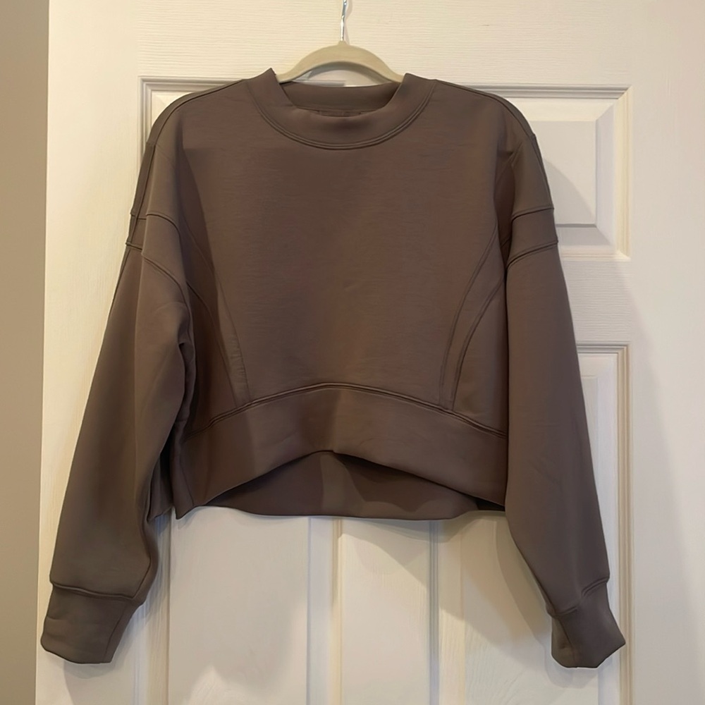 Abercrombie & Fitch YBP neoknit sweatshirt | size small
